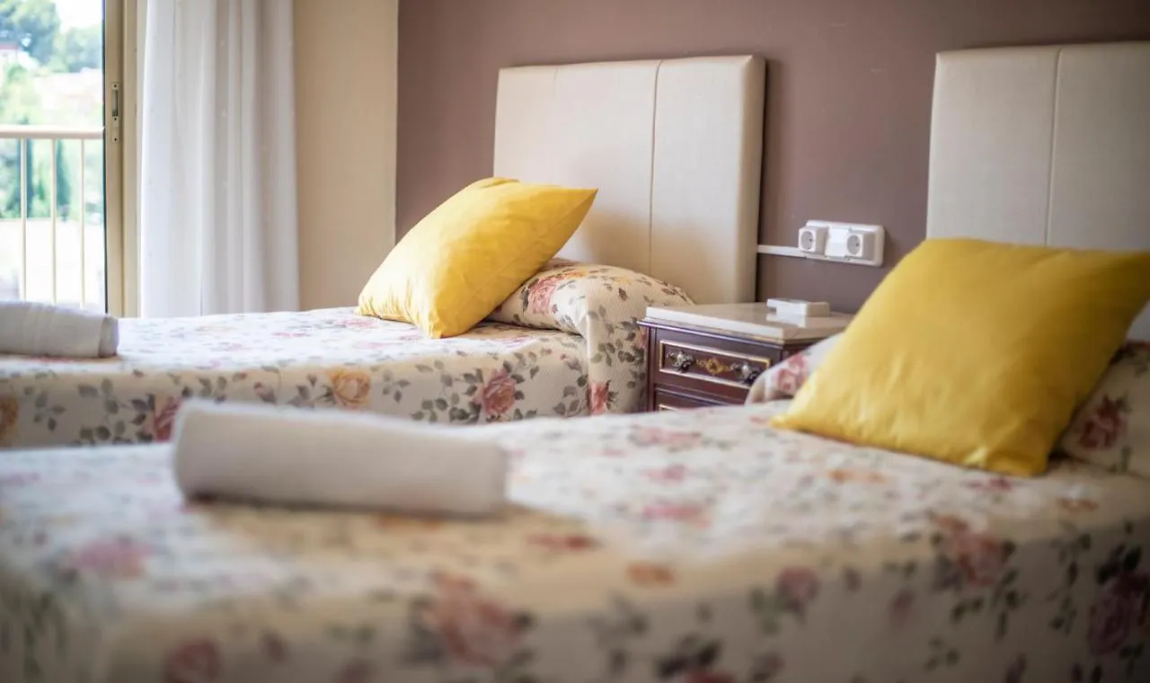 Tarracohomes, Th156 Casa Roser Familiar Y Con Piscina Compartida Tarragona Španělsko