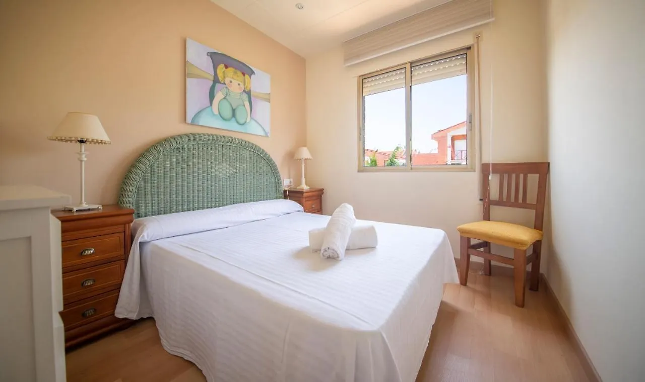 Holiday home Tarracohomes, Th156 Casa Roser Familiar Y Con Piscina Compartida Tarragona Spain