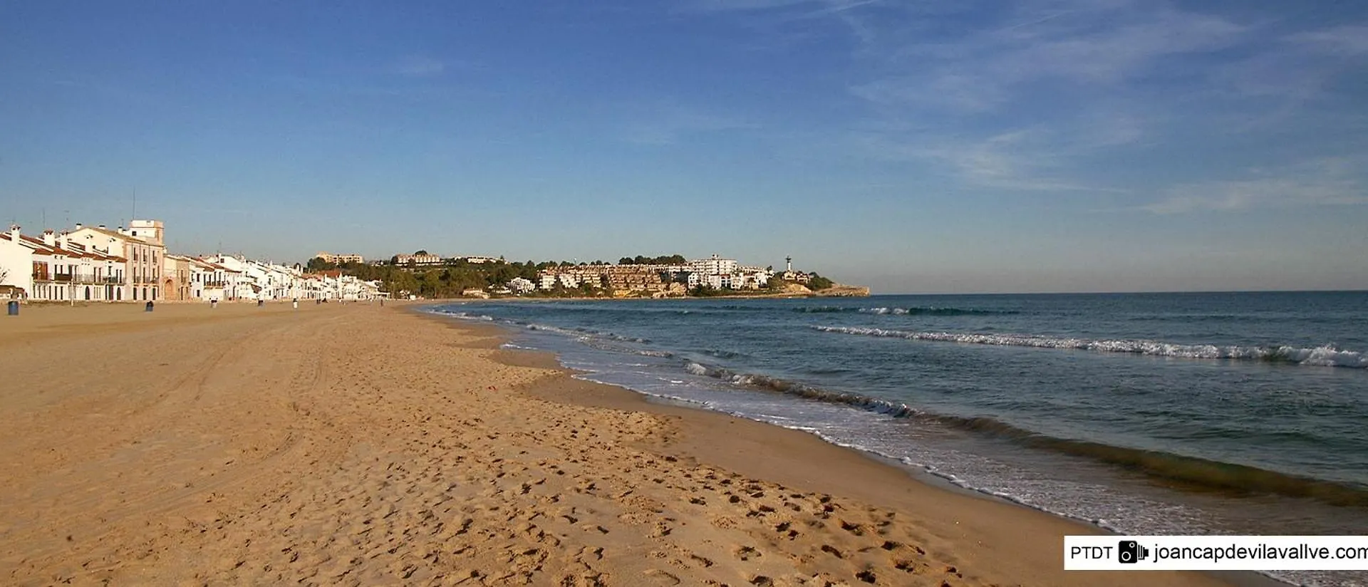 Holiday home Tarracohomes, Th156 Casa Roser Familiar Y Con Piscina Compartida Tarragona